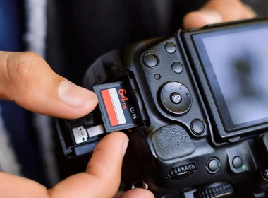 Using 64 GB memory cards in non-supporting devices